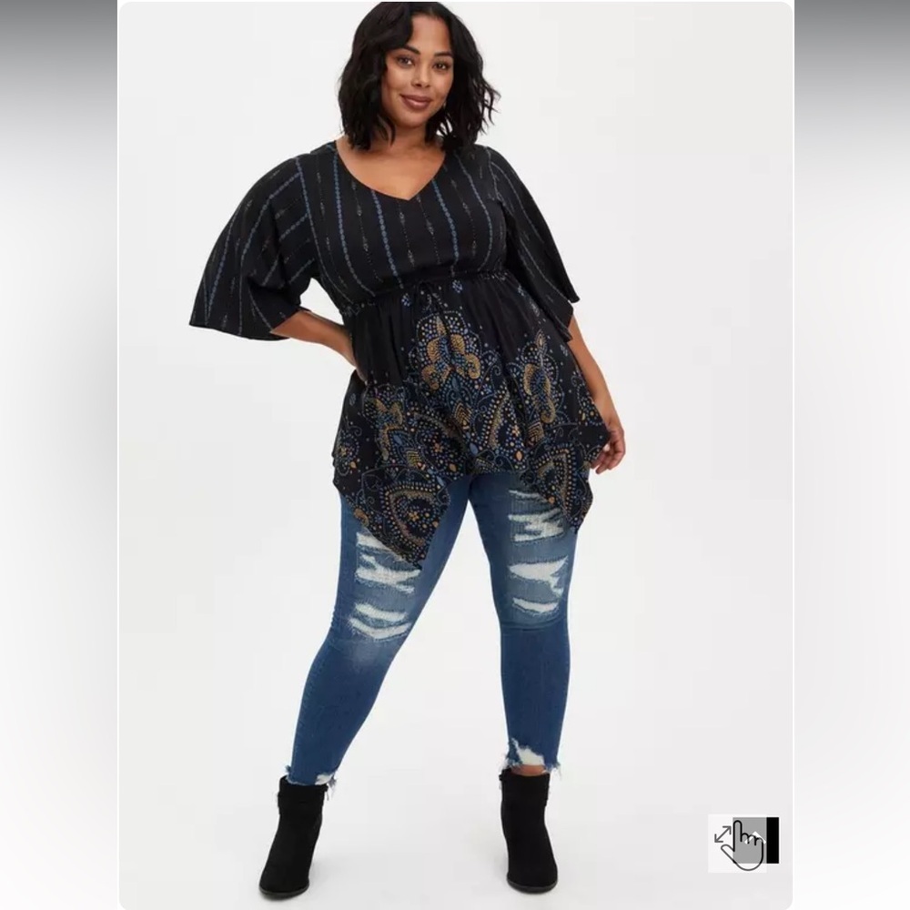 Torrid Babydoll Tunic‎ - Stretch Challis Medallion Black